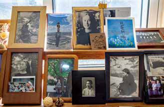 이해인 수녀의 젊은 시절이 담겨 있는 사진들.