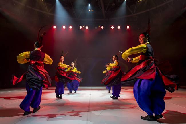 국립무용단의 검무. /영주시