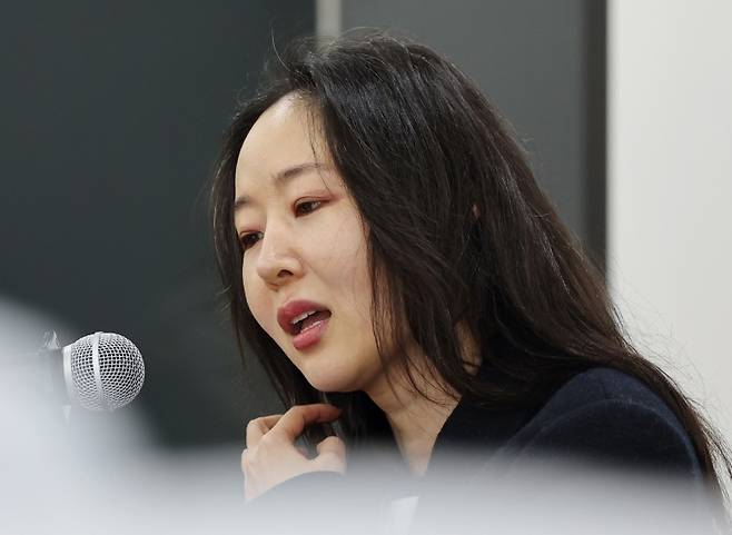 ▲ 기자회견문 읽는 민희진 [연합뉴스]