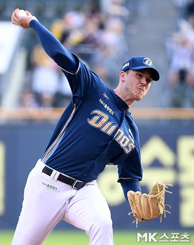 6주 이상의 재활이 필요한 것으로 알려진 라일리. 사진=천정환 기자