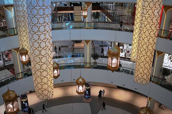 지난 7일 '두바이몰' 내부 [AP 연합뉴스 자료사진. 재판매 및 DB 금지]