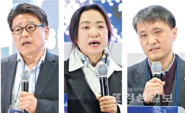 김재완 큐노바 CPO, 김영희 NIA 센터장, 박기복 UNIST 교수(왼쪽부터)