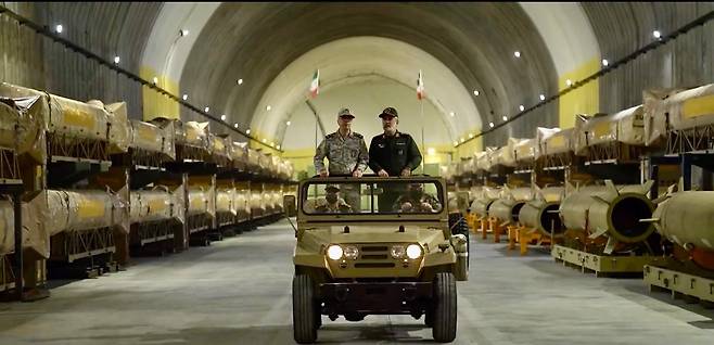 이란 이슬람혁명수비대(IRGC)는 전쟁 전부터 미국과 이스라엘의 공습을 피해 건설한 지하의 대규모 미사일 저장 시설인 '미사일 도시'를 건설해 왔다. (출처=@therealBehnamBT 엑스(X) 계정)