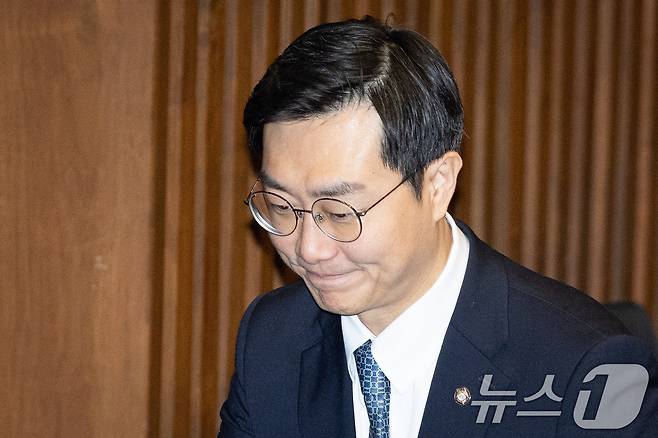 더불어민주당을 탈당한 장경태 의원. 2026.3.20 ⓒ 뉴스1 유승관 기자