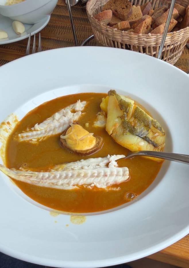 Le Grand Bar des Goudes 에서 즐긴 부야베스. ⓒ서숨