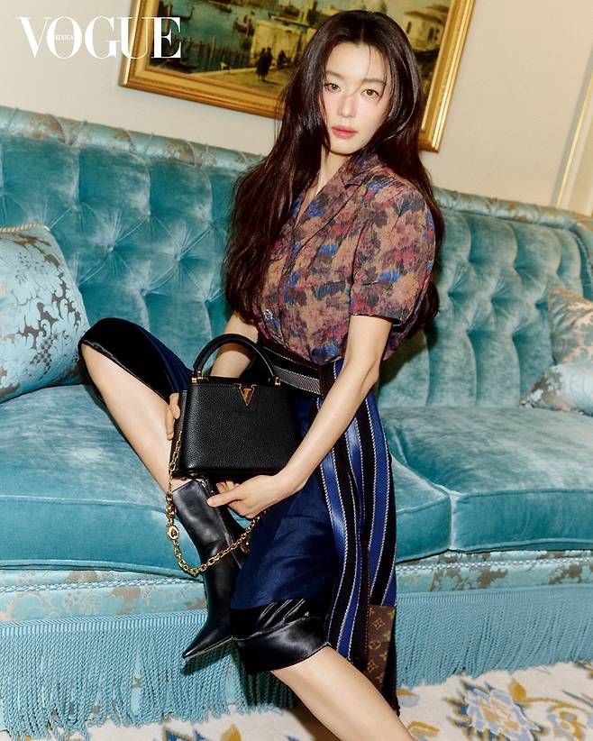 배우 전지현. 보그코리아 제공