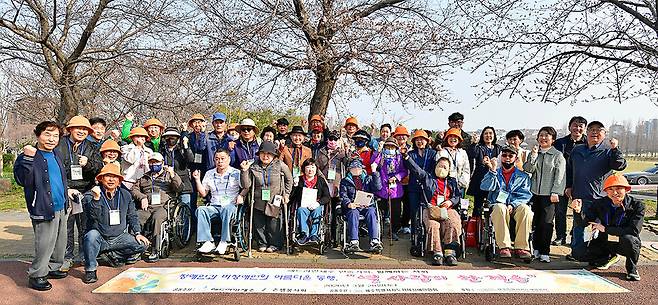 28일 진행된 '장애인과 비장애인이 함께하는 2026 아름다운 동행-열 사람의 한걸음'. ⓒ헤드라인제주