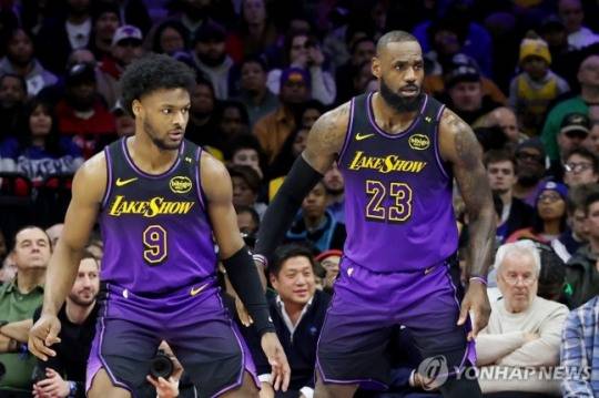 브로니 제임스와 르브론 제임스. 사진[연합뉴스]