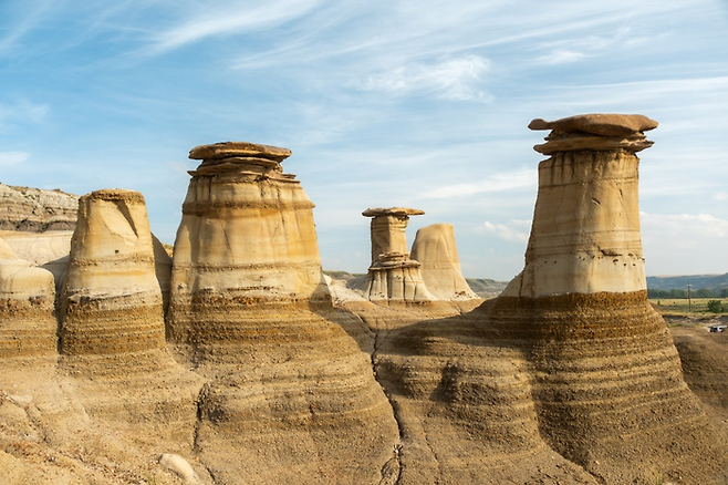 배드랜즈 윌로우크릭 후두스 / 사진= 알버타주관광청(Travel Alberta)