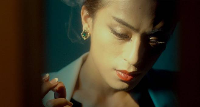 안락한 렌즈 속 보호를 거부하고 거친 독립영화 현장을 스스로 찾아다니며 완성한 ‘구교환’이라는 장르. 영화 ‘꿈의 제인’ 스틸컷