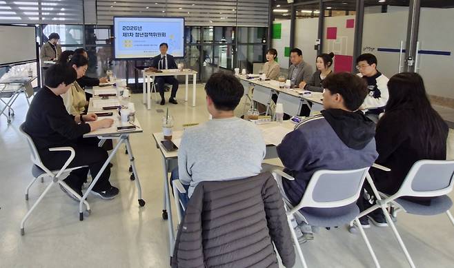 최근 대구 서구에서 열린 청년정책위원회의 모습. /대구 서구 제공