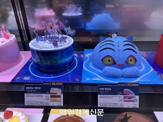 27일 오전 방문한 서울 노원구의 한 파리바게뜨 매장에 진열된 케이크. [변덕호 기자]