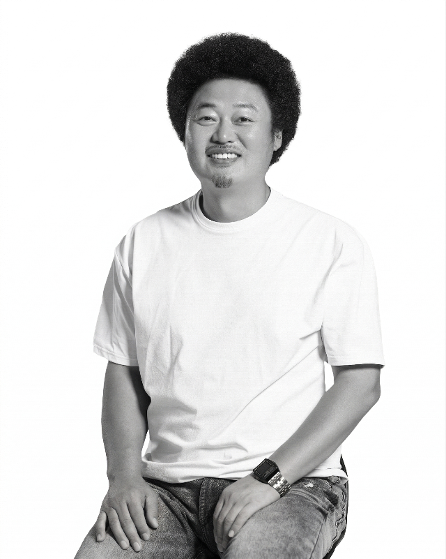 개그맨 윤택(본명 임윤택)의 부친 임종각 장로가 29일 별세했다.