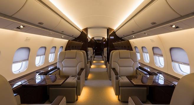 퍼스트 클래스 좌석 [123RF]