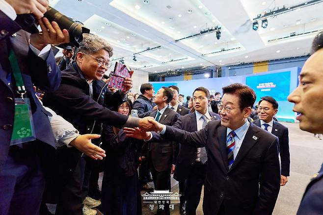 2월6일 경남 창원 성산구 창원컨벤션센터에서 열린 경남 타운홀미팅. [사진출처-청와대]