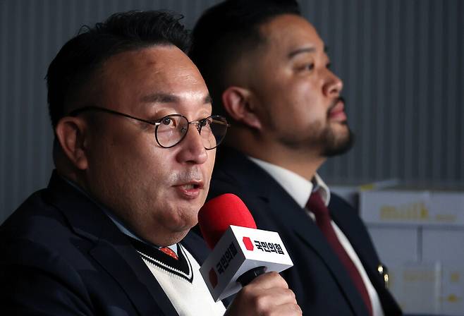 국민의힘 광역의원 비례 청년 공개 오디션 심사위원인 개그맨 이혁재가 26일 서울 영등포구 여의도 중앙당사에서 열린 본선 심사에 앞서 모두발언을 하고 있다. 연합뉴스