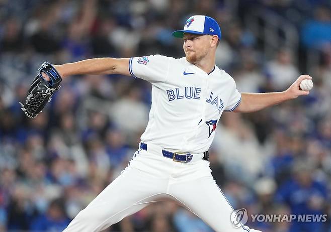 에릭 라우어의 투구 모습 [AP=연합뉴스]