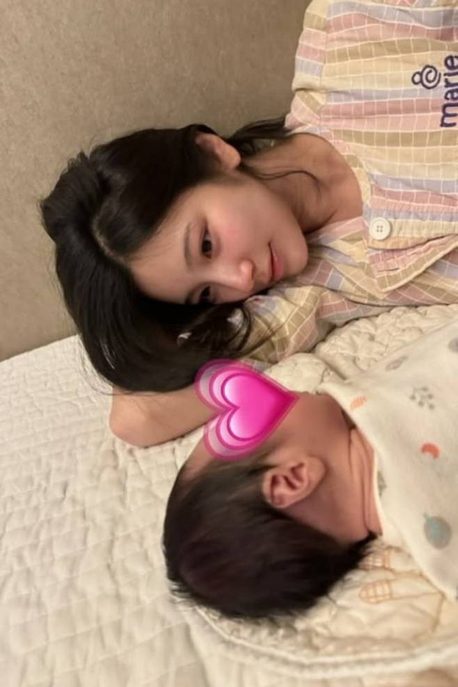 그룹 앨리스 출신 소희가 임신부터 출산까지의 근황을 알렸다. / 사진=소희 SNS