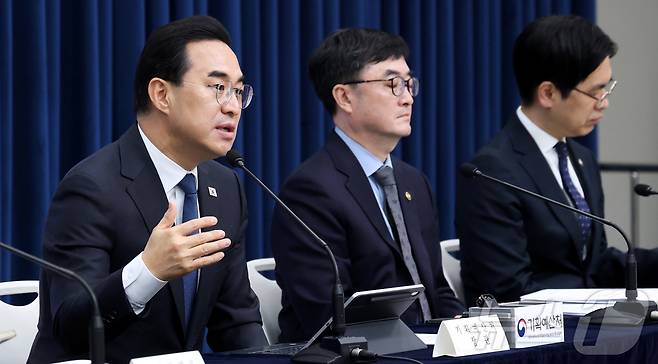 박홍근 기획예산처 장관이 27일 세종시 정부세종청사에서 중동전쟁 위기극복을 위한 2026년 추가경정예산안 내용을 발표하고 있다. 2026.3.31 ⓒ 뉴스1 김기남 기자