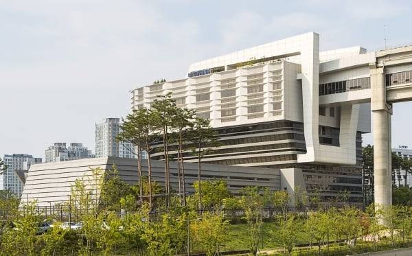 세종시 우정사업본부 건물 전경. /우정사업본부 제공