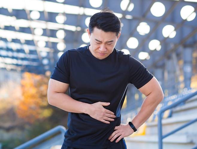 운동 보조 약물 복용 이후 외상없이 비장이 파열된 50대 남성의 사례가 보고됐다./사진=게티이미지뱅크