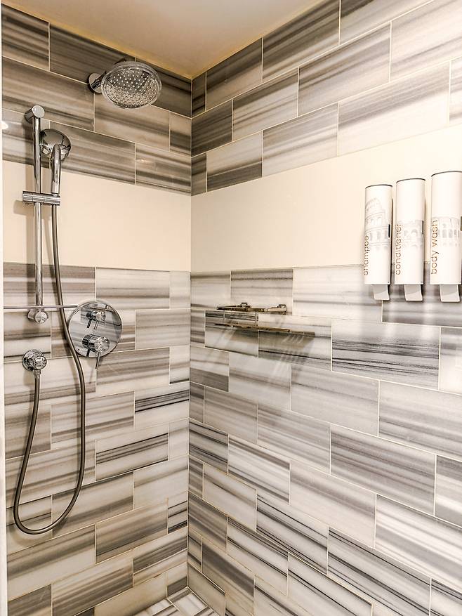 콜로세움 타워 객실 내부 / 사진=권효정 여행+ 기자