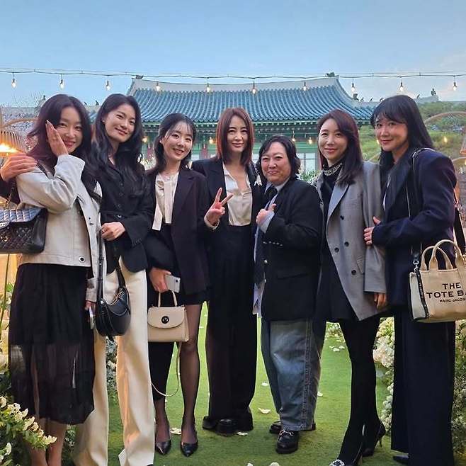 신수정 소셜미디어