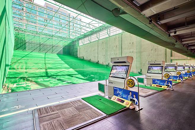 지티에스 골프 타운 가양점 실외 타석 전경. 사진 제공=지티에스앤