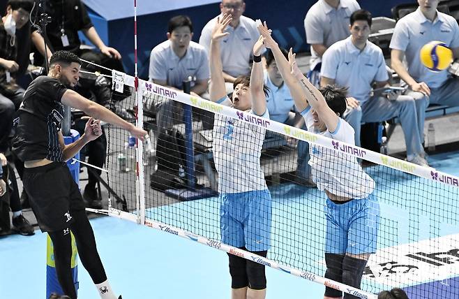 현대캐피탈과 대한항공의 경기 장면  [한국배구연맹 제공. 재판매 및 DB 금지]