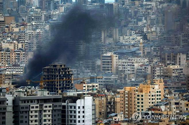 이스라엘의 공습 받은 레바논 베이루트 시내 [AFP=연합뉴스 자료사진]