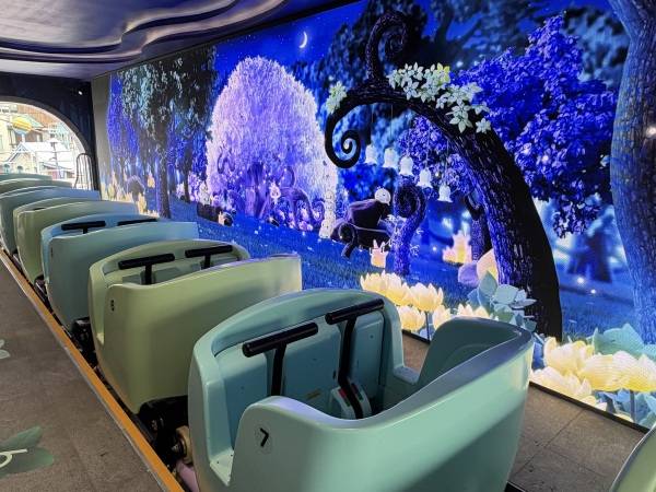 롯데월드 내 위치한 메이플 아일랜드의 패밀리형 롤러코스터 '스톤 익스프레스'./사진=미디어펜 박재훈 기자