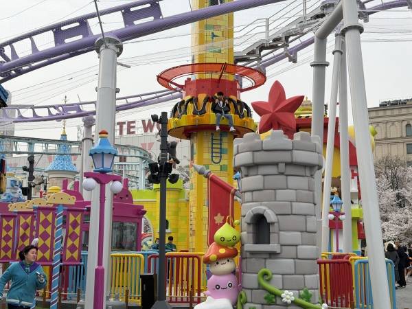 메이플 아일랜드 신규 어트랙션인 에오스 타워./사진=미디어펜 박재훈 기자