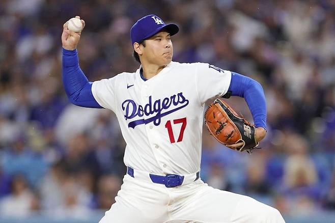 LA 다저스 오타니가 1일(한국시간) 미국 캘리포니아주 LA 다저 스타디움에서 열린 2026 메이저리그(ML) 정규시즌 클리블랜드전에 선발 등판해 역투하고 있다. 사진 | LA=AFP연합뉴스