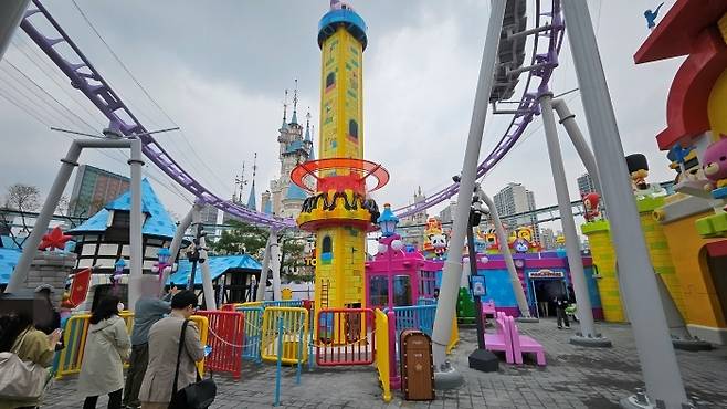 에오스 타워. ‘메이플 아일랜드’ 어트랙션 중 가장 얌전했다.