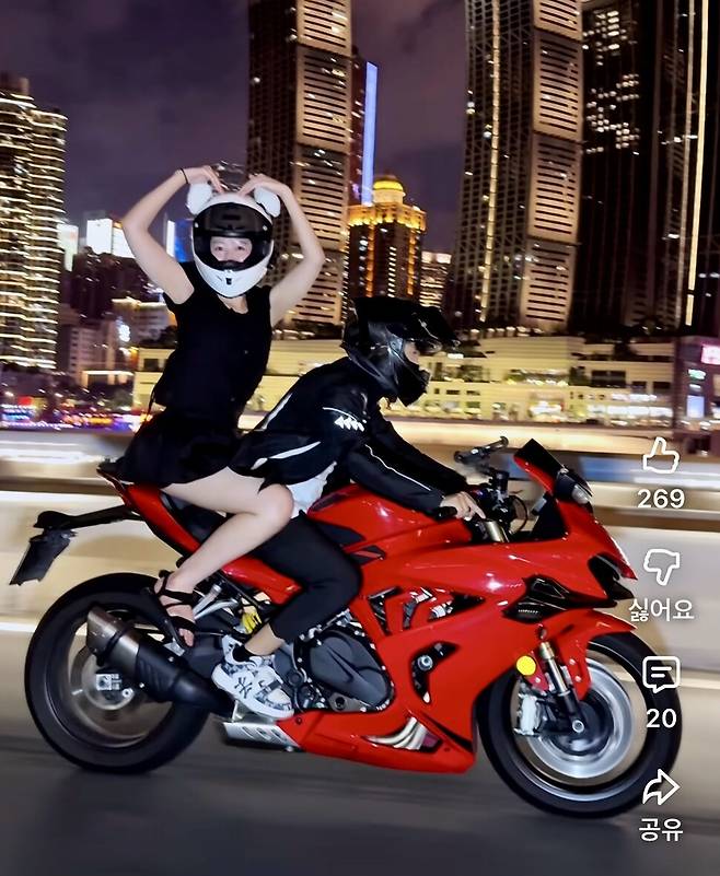 중국 충칭 ‘중티 남친 오토바이 체험’ 관련 쇼트폼 영상. 유튜브 쇼츠 영상 갈무리