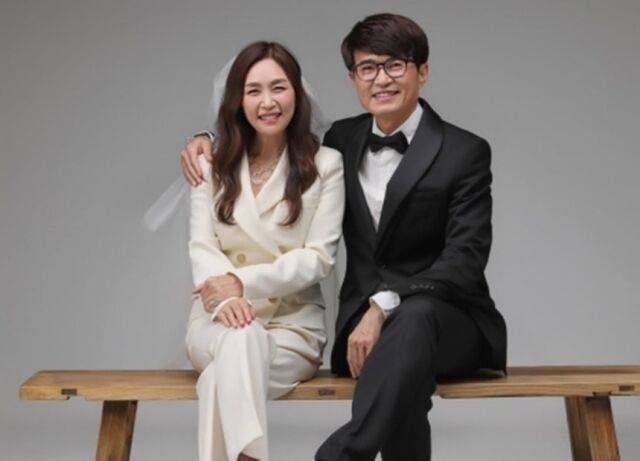 조갑경, 홍서범