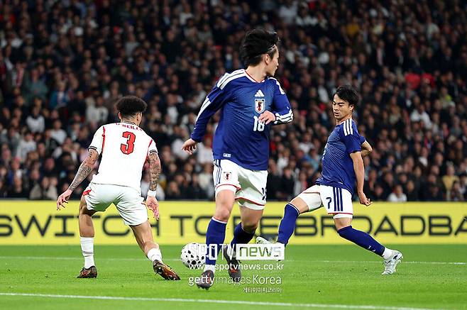 ▲ 모리야스 감독은 영국 원정길에서 당당하게 목표를 말했다. 그는 "우리는 월드컵에서 우승할 가능성이 있다고 믿는다. 우리는 다크호스로서 월드컵에 도전할 것이다. 우리는 충분한 실력이 있다. 이번 대회 목표는 우승이다. 일본은 분명히 해낼 수 있다고 믿는다. 조별리그를 통과할 뿐만 아니라 토너먼트에서도 이길 수 있는 실력을 갖추고 있다"고 확신했다.