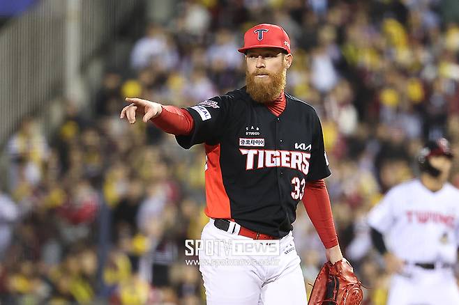 ▲ 올 시즌 업그레이드 가능성을 내비치며 KIA 선발진의 큰 기대를 모으고 있는 아담 올러 ⓒ곽혜미 기자