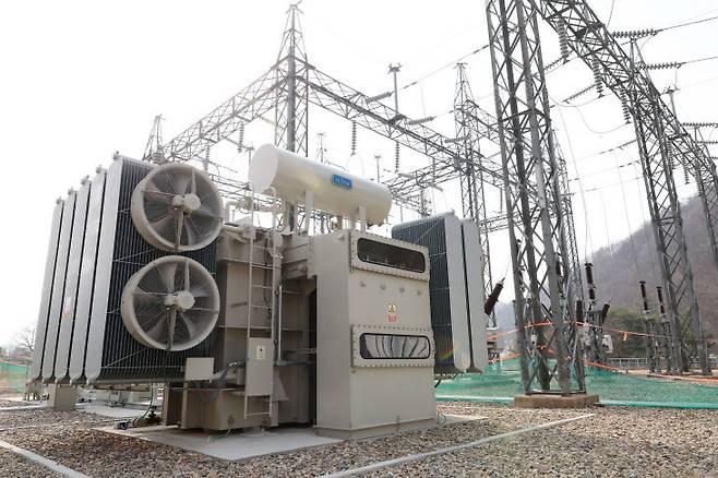 임하댐에 설치된 변전소 모습. 사진제공은 한국수자원공사