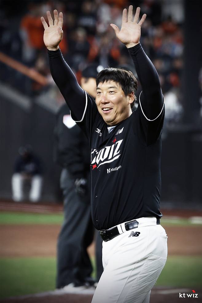 김현수의 승리 세리머니. 사진제공=KT 위즈