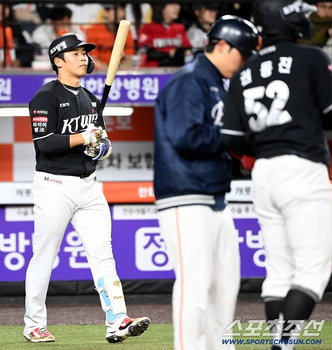 드디어 나의 차례인가. 어색함은 제로