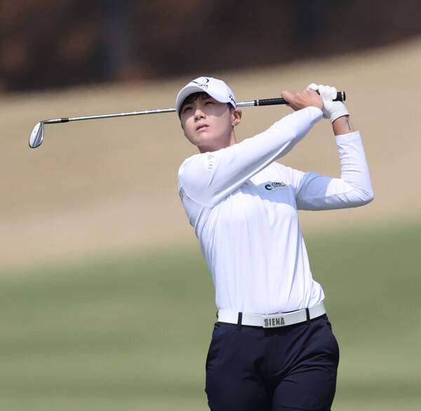 한국여자프로골프(KLPGA) 투어 2026시즌 '국내 개막전'인 신설 대회 더 시에나 오픈에 출전한 박성현 프로가 1라운드에서 경기하는 모습니다. 사진제공=KLPGA (사진을 무단으로 사용하지 마십시오.)