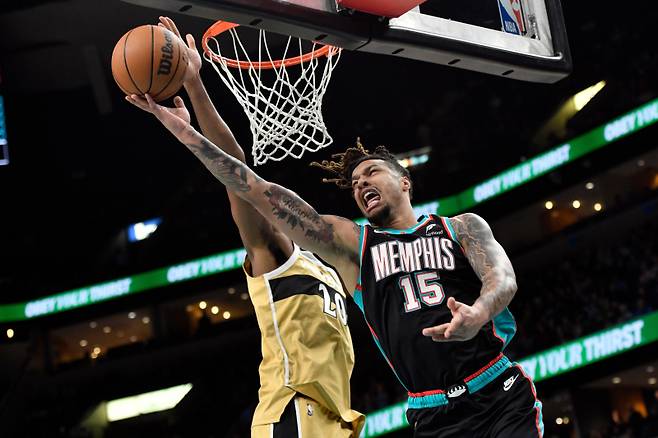 <yonhap photo-2055="">과속 및 규제 약물 소지 등의 혐의로 체포된 브랜든 클라크. [AP=연합뉴스]</yonhap>