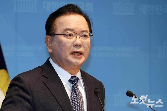 윤창원 기자