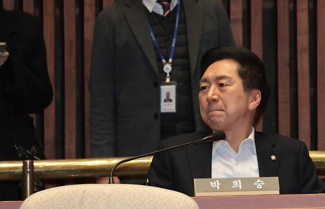2025년 12월22일 오전 국회 예결위장에서 열린 의원총회(의총)에 김기현 전 대표가 참석하고 있다. ⓒ시사저널 이종현