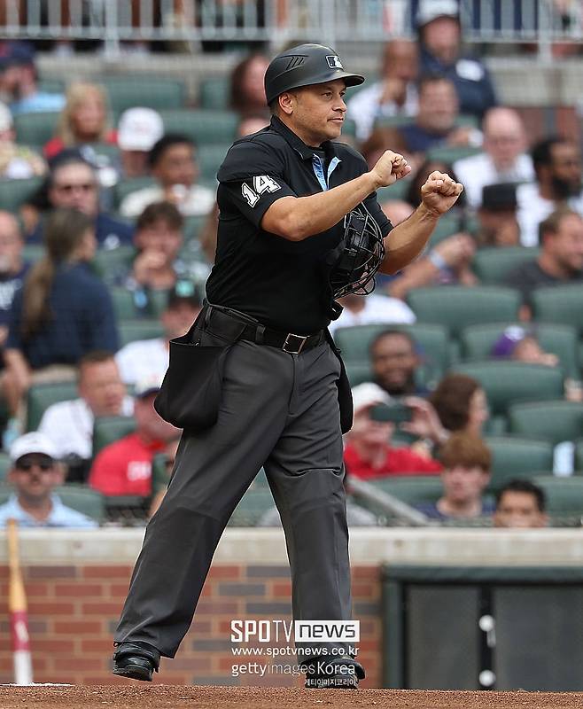 ▲ 마크 웨그너 심판.