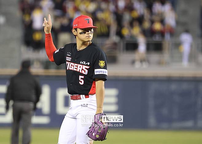 ▲ 올 시즌 부상 악몽 탈출 여부가 큰 관심을 모으는 김도영 ⓒ곽혜미 기자