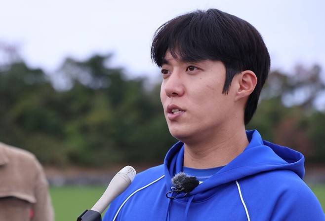 ▲ 삼성 라이온즈 선발 에이스 원태인이 오른쪽 팔꿈치 굴곡근 손상 1단계 진단을 받은 뒤 재활을 성공적으로 마쳤다. 4월 1일 라이브 피칭을 무사히 소화했고 복귀전 일정까지 확정했다. 오는 6일 2군 퓨처스리그에 등판한 뒤 몸 상태가 좋으면 12일 대구 NC 다이노스전을 통해 1군 복귀전을 치를 예정이다. ⓒ삼성 라이온즈