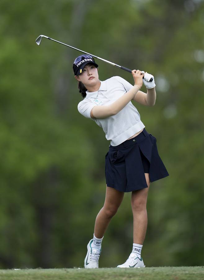 국가대표 오수민이 2일(한국시간) 미국 조지아주 에반스의 챔피언스 리트리트 골프클럽에서 열린 오거스타 내셔널 여자 아마추어 1라운드 17번홀에서 티샷을 하고 있다. (사진=ANWA)