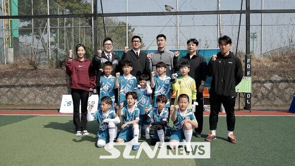 리얼 축구 예능 콘텐츠 '강인한 슛팅스타'. /사진=메이콘텐츠